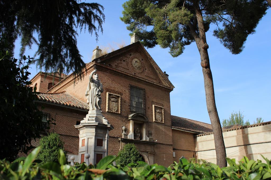 Hotel Cuatro Canos Alcalá de Henares Kültér fotó