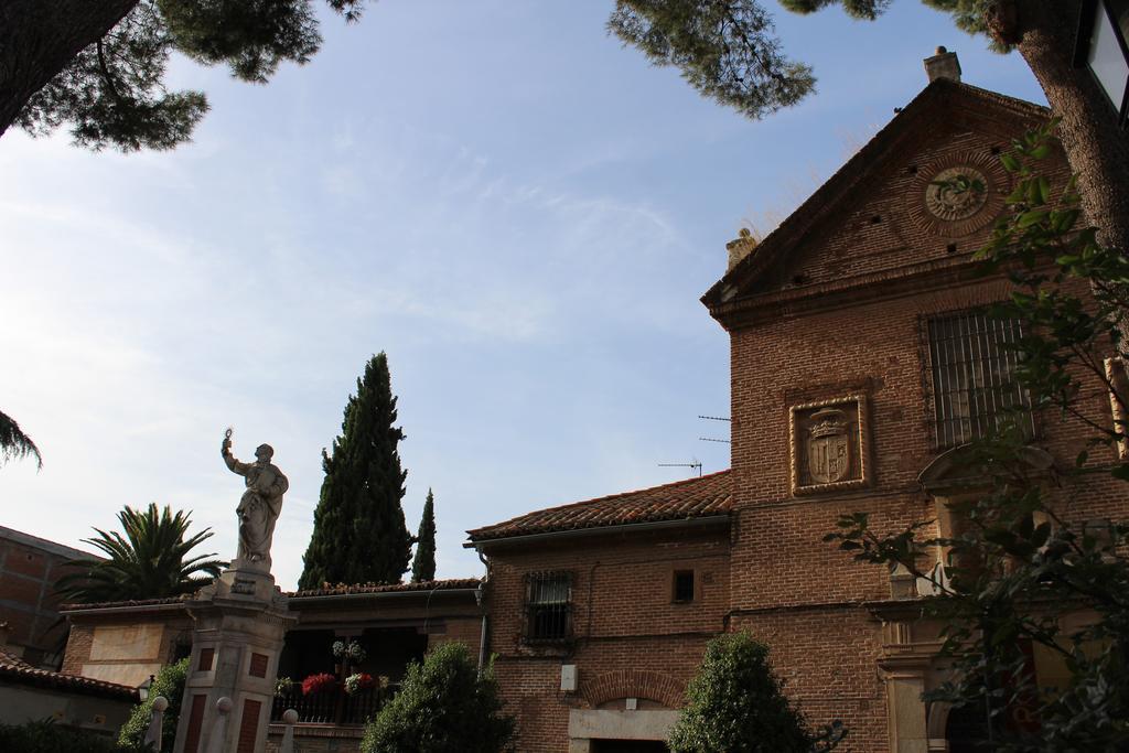 Hotel Cuatro Canos Alcalá de Henares Kültér fotó